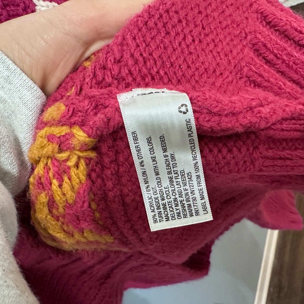 Universal Threads Patterned Sweater - Picture 3 of 4